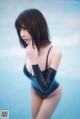 Coser@抱走莫子aa Vol.001: 黑色乳胶泳衣 (40 photos) P5 No.648e8f
