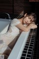 Mitsuki Goronzoku ゴロン族美月, フェチグラビア写真集 「Translucent」 Set.01 P1 No.1bbb37